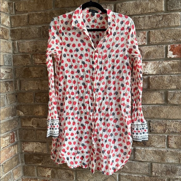 J.Crew Red and Black Berry Print Cotton Tunic size small - Picture 2 of 4